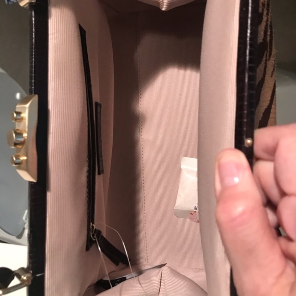 Handbag - Picture 2 of 2